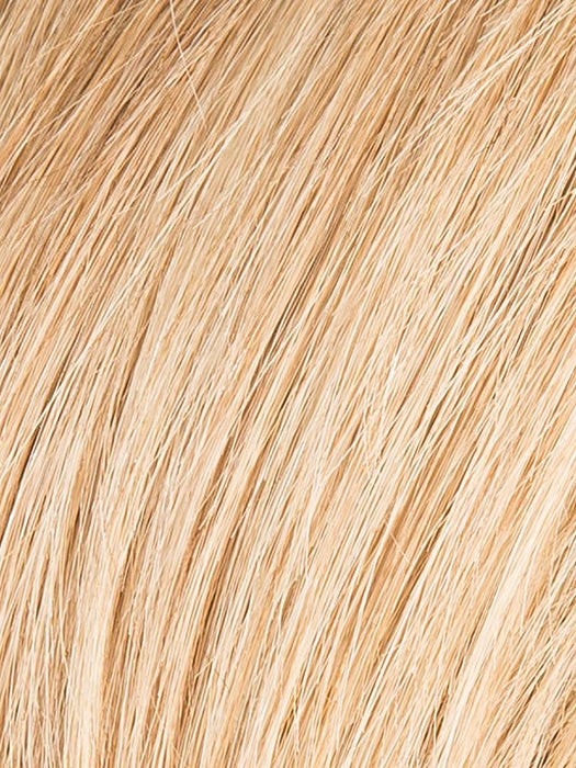 SANDY BLONDE ROOTED 20.22.14 | Light Strawberry Blonde, Light Neutral Blonde and Medium Ash Blonde Blend with Shaded Roots