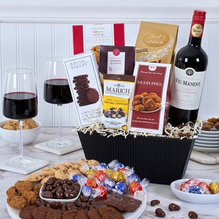 Red Wine & Dark Chocolate Gift Basket - Viu Manent - MyHairMail Wigs