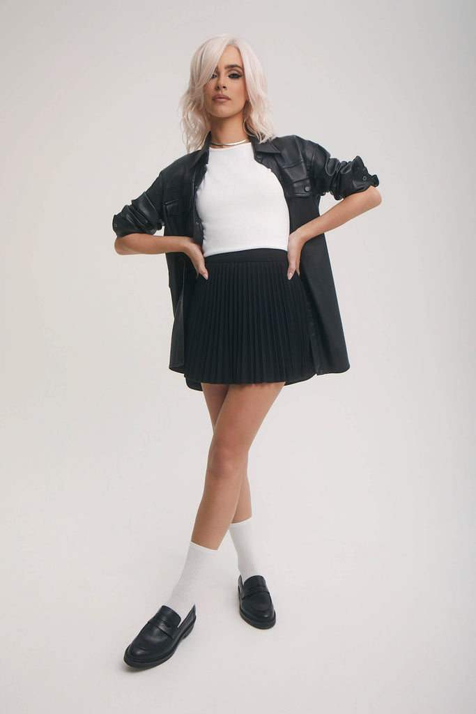 Dazzling Wavez by Rene of Paris - MyHairMail Wigs